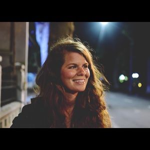 Meet your Posher, Olivia